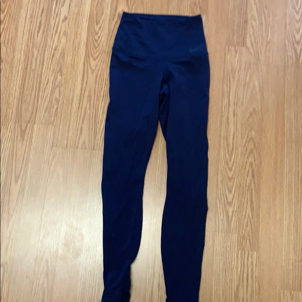 Nike dri-fit leggings XS